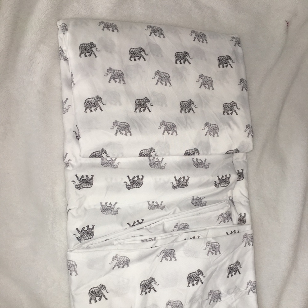 Queen size flat sheet